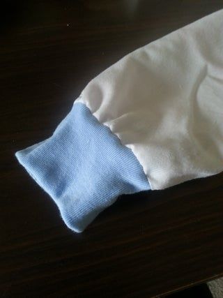 How to Add Ribbing to a Sleeve.....New Garment or Old : 6 Steps - Instructables Sewing Atelier, Cuffs Diy, Clothes Tips, Clothing Alterations, College Sweater, Easy Patterns, Diy Jacket, Beginner Sewing Projects Easy, Altering Clothes