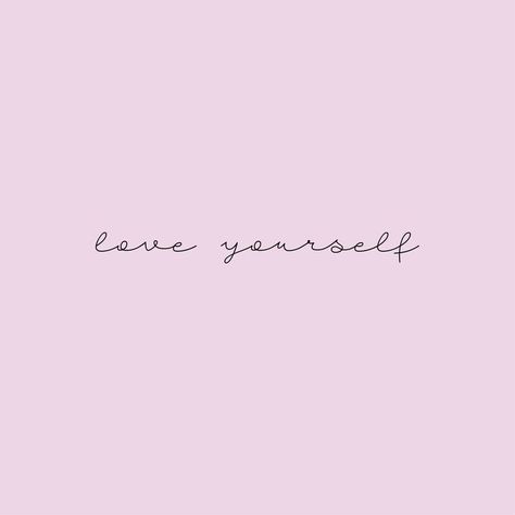 love yourself Love Yourself Tatuaje, Tattoo Love Yourself, Love Yourself Tattoo, Phrase Tattoos, Pink Writing, Small Quote Tattoos, Bts Tattoos, Writing Tattoos, Inspiration Tattoos