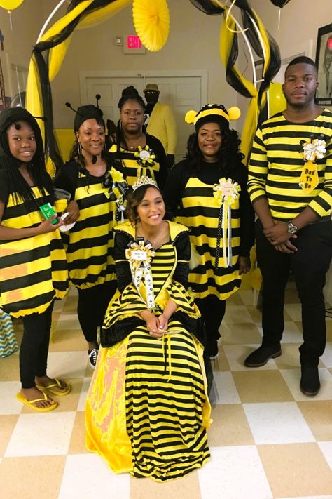 Click to shop these bumble bee costumes on Amazon. Super easy group costume for work...plus size costumes for work too! Bee Custome, Bumble Bee Costume Women, Bumble Bee Costumes, Easy Group Halloween Costumes, Group Halloween Costumes For Work, Bee Costume Diy, Costume For Work, Bee Costumes, Bumble Bee Costume