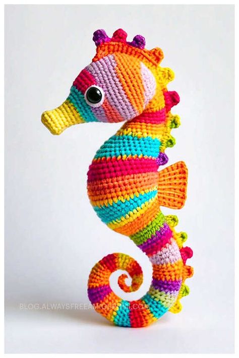 Amigurumi Seahorse Crochet Free Pattern Amigurumi Seahorse, Seahorse Crochet, Crochet Sea Creatures, Disney Crochet, Crochet Sheep, Crochet Fish, Crochet Toys Free, Crochet Animals Free Patterns, Crochet Amigurumi Free