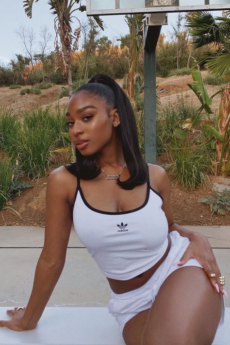 yosnier on Twitter: "still thinking about this… " Normani Kordei Aesthetic, Normani Outfits, Black Musicians, Normani Kordei, Willow Smith, Aesthetic Music, Top 20, Urban Outfitters