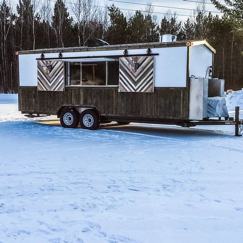 Builds | Custom Food Truck Builder | Caged Crow Customs Camper Food Truck, Camper Food, Trailers Vintage, Custom Food Trucks, Wilderness Cabins, Camper Kitchen, Snack Shack, Step Van, Coffee Truck