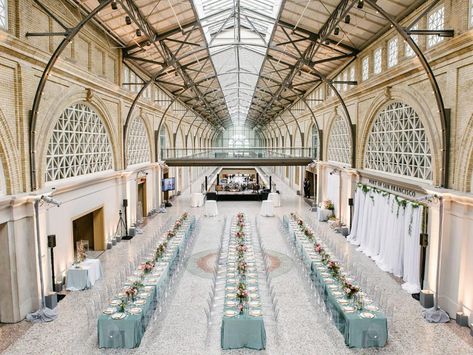 25 of the Bay Area's Most Stunning Wedding Venues | San Francisco Ferry Building San Francisco Ferry Building, Large Wedding Venues, Unusual Wedding Venues, Bay Area Wedding Venues, Sf Wedding, Wedding Venues Indoor, Stunning Wedding Venues, Bay Area California, San Francisco Wedding