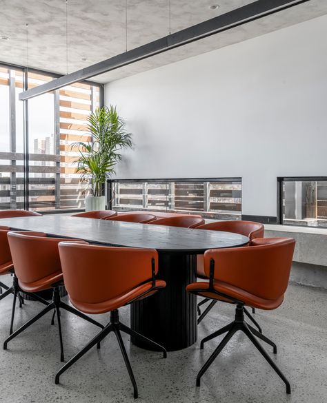 Rajomon Level 5, 2-4 Ross Place, South Melbourne Detail F&L were delighted to have worked alongside VIA Architects to design and supply FF&E for the fifth floor of this boutique commercial office development, designed by Jackson Clements Burrows. Feature boardroom table and upholstered meeting chairs in rich burnt orange by Detail F&L. +⁠ o⁠ ⁠ Client - Rajomon Architect - @viaarchitects Photo - @olp_otography⁠ South Melbourne, Boardroom Table, Red Chair, Meeting Table, Level 5, Commercial Office, Meeting Room, Burnt Orange, Architects