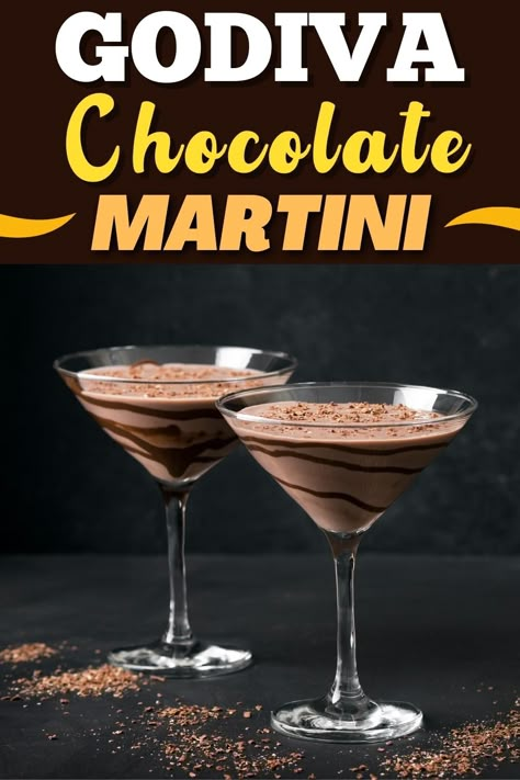 Chocolate Martini Godiva, Godiva Chocolate Martini, Godiva Chocolate Liquor, Chocolate Martinis, Chocolate Martini Recipe, Espresso Martini Recipe, Caramel Vodka, Liquor Recipes, Godiva Chocolate