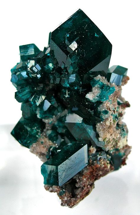 DIOPTASE Tsumeb Mine, Tsumeb, Otjikoto Region, Namibia 4.1 x 2.6 x 2.1 cm Pretty Rocks, Cool Rocks, Crystal Magic, Beautiful Rocks, Mineral Stone, Minerals And Gemstones, Rocks And Gems, Gems And Minerals, Crystal Gems