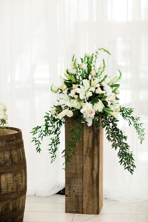 Altar Flower Arrangements, Brookfield Wisconsin, Top Table Flowers, Pillar Decorations, Wedding Columns, Olive Farm, Wedding Pillars, Art Museum Wedding, Milwaukee Art Museum