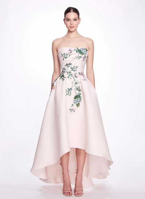 Gazar Gown, Flower Cocktail Dress, Marchesa Couture, Silk Gazar, Grecian Gown, Chic Embroidery, Prom Dresses Pink, Marchesa Spring, Mnm Couture