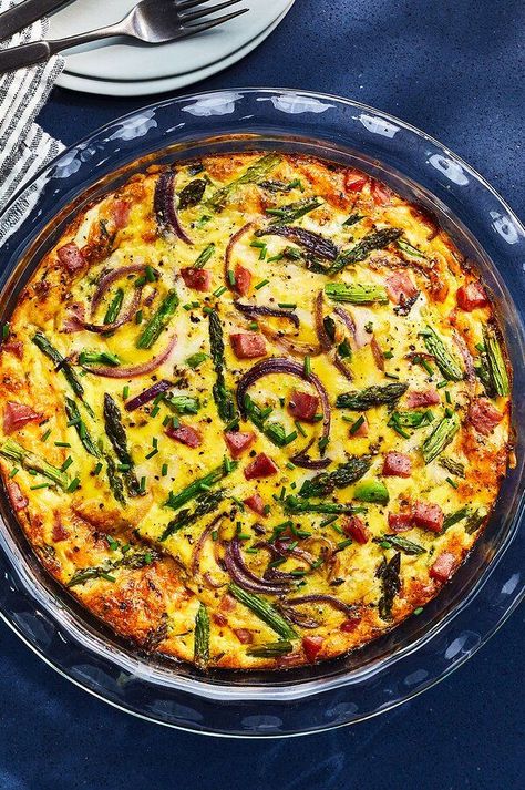 Ham Asparagus, Healthy Quiche, Broccoli Cheddar Quiche, Leftover Easter Ham, Asparagus Quiche, Mushroom Quiche, Easter Ham, Quiche Recipe, Crustless Quiche