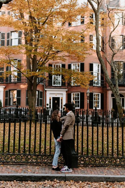 Best Boston Engagement Photo Locations - Hope Allison Photography Boston Couple Aesthetic, Boston Couples Photoshoot, Boston Engagement Photos Fall, New England Fall Engagement Photos, Boston Public Library Engagement Photos, Boston Commons Engagement Photos, Boston Couple, Classic Engagement Photos, Winter Engagement Photos Outfits