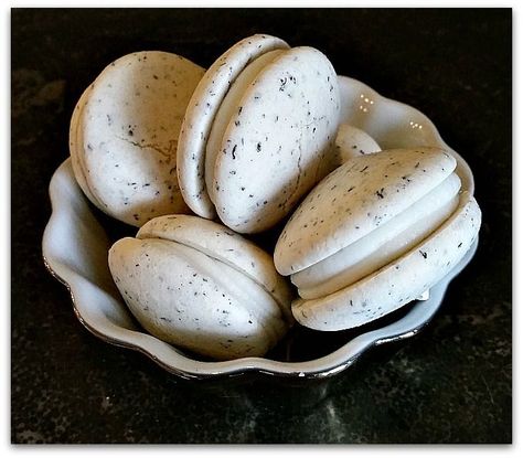 Vegan French Macarons: Earl Grey & Lemon — Morsels & Moonshine Earl Grey Macaron, Aquafaba Recipes, Vegan Macarons, Lemon Macarons, Vegan French, Macaron Flavors, Macaron Recipe, Vegan Christmas, French Macarons