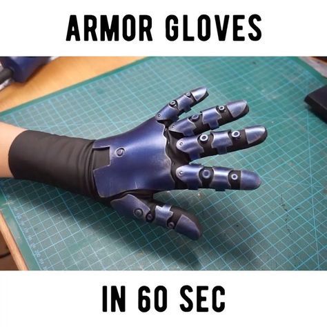 16.2k Likes, 169 Comments - Svetlana Quindt (@kamuicosplay) on Instagram: “How to make stretchy armor gloves!  Enjoy! Foam by @cosplayshop.be . Thanks @bakkacosplay for the…” Armor Gloves, Cosplay Gloves, Armadura Cosplay, Mandalorian Cosplay, Foam Armor, Silicone Gloves, Mandalorian Armor, Instruções Origami, Cosplay Armor