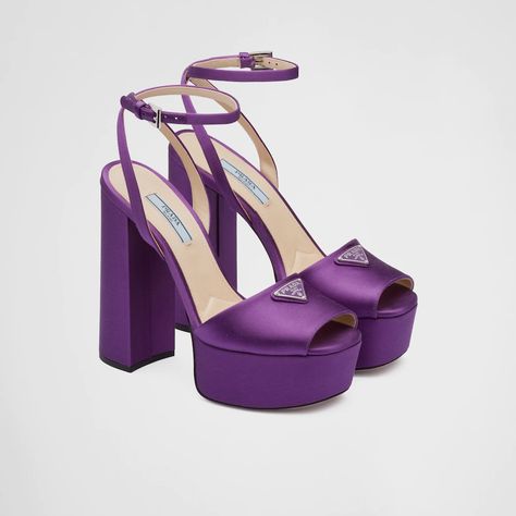 Violet High-heeled satin sandals | Prada Thick Heel Shoes, Satin Sandals, Luxury Designer Shoes, Fancy Shoes, Purple Shoes, Embellished Sandals, Dress Shoes Womens, Prada Shoes, Pretty Shoes