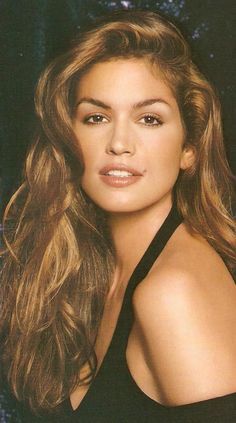 Ellen Von Unwerth, Original Supermodels, 90s Supermodels, 90s Models, Elizabeth Hurley, Michelle Rodriguez, Farrah Fawcett, 90s Hairstyles, Gisele Bündchen