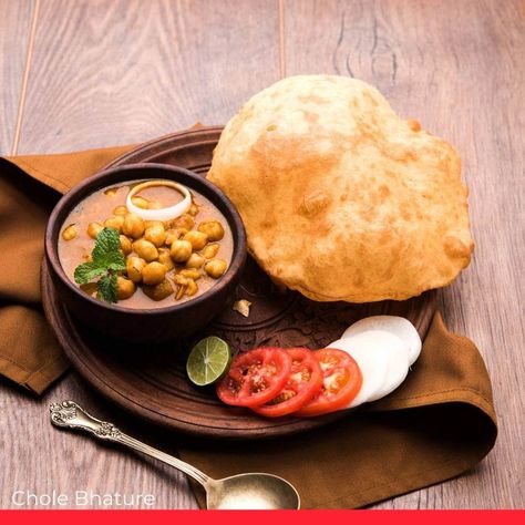 Chole Bhature Recipe, Bhature Recipe, Bhatura Recipe, Chole Bhature, Chole Masala, Indian Diet, Dried Mangoes, Lentil Stew, Chickpea Curry