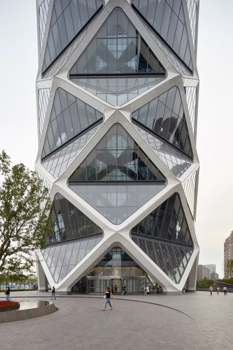 Poly International Plaza in Beijing by SOM Architects Architecture Cool, Plaza Design, Architecture Unique, Archi Design, Parametric Architecture, Skyscraper Architecture, Tower Design, Architecture Awards, Amazing Buildings