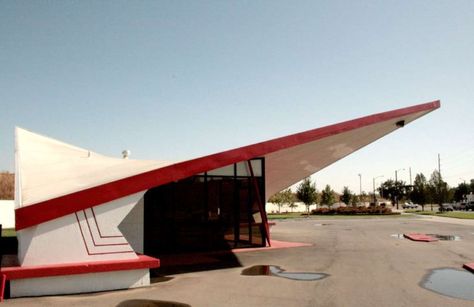 Googie Design, Space Age Aesthetic, Nottingham Contemporary, Roadside America, Googie Architecture, Architectural Structure, Awesome Architecture, Prefab Cabins, Roof Lines