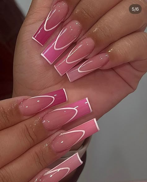 French Tip Outline, Ombré French Tip, Manicure Elegante, Ombré French, Shiny Nails Designs, Sassy Nails, La Baby, Gel Nails Diy, Nails Design With Rhinestones