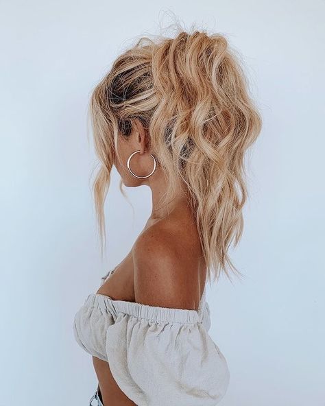 Preppy Hairstyles, دورة شهرية, Hair Stylies, Penteado Cabelo Curto, Easy Hairstyles For Long Hair, Aesthetic Hair, Hair Dos, Gorgeous Hair, Hair Day