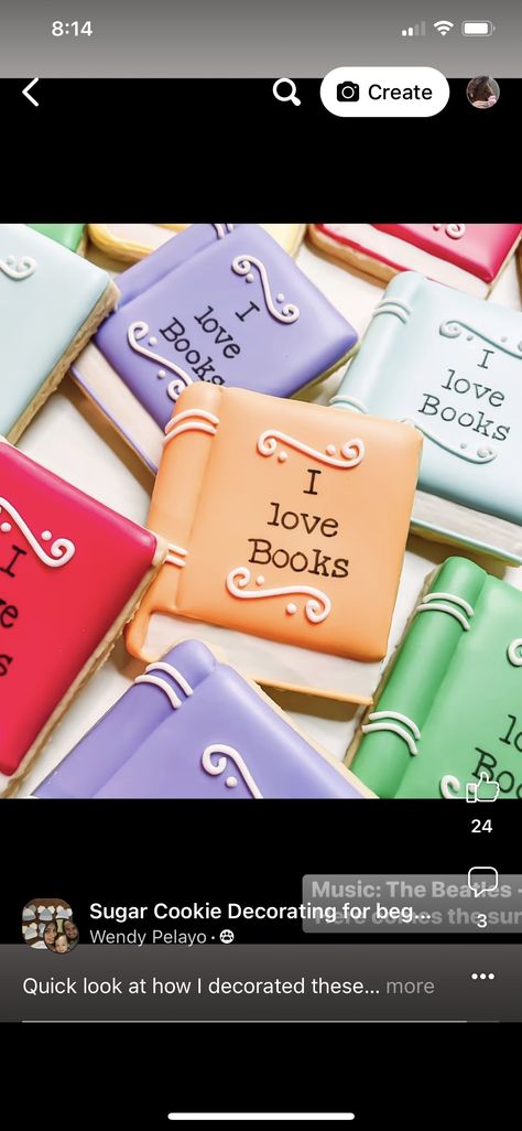 Reading Cookies Decorated, Stack Of Books Cookies Decorated, Book Theme Cookies Decorated, Books Cookies Decorated, Royal Icing Book Cookies, Book Royal Icing Cookies, Book Shaped Cookies, Book Sugar Cookies Decorated, Book Club Cookies Decorated