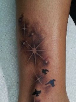 Negative Stars, shading Shading Tattoo, Best Leg Tattoos, Tattoo Shading, Cute Tats, Star Tattoo Designs, Flash Tattoo Designs, Back Of Shoulder Tattoo, Star Tattoo, Abstract Tattoo