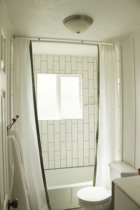 How to Install a Ceiling-Mounted Shower Curtain Contemporary Washroom, Small Bathroom Trends, Shower Curtain Track, Cleaning Bathroom Tiles, Wall Drapes, Ceiling Curtain Track, Hookless Shower Curtain, Diy Shower Curtain, Ceiling Curtains