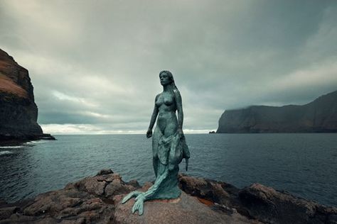 Throughout centuries, people in the Faroe Islands have told stories. Some about kings and battles, other about elfish people, creatures Irish Mythical Creatures, Character Prompts, Young Farmers, Celtic Mythology, Mermaids And Mermen, Ancient Myths, Faroe Islands, Fantastic Beasts, Mythical Creatures