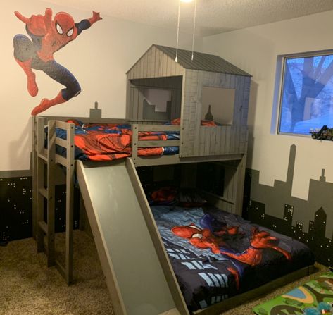 Bed With Slide For Boys, Luxury Bunk Bed Rooms, Spiderman Room Ideas Diy, Room Ideas Spiderman, Bunkbed Boys Room, Bunkbed Boys Room Ideas, Spiderman Bedroom Ideas Kid Rooms, Loft Bed For Boys Room, Spiderman Bedroom Ideas