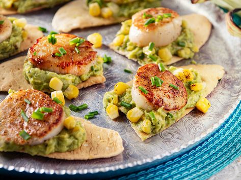 SEARED SCALLOP TOSTADAS Move over tacos, these scallop tostadas are SO good and they’re ready in less than 20 minutes! SERVINGS: 8 PREP TIME: 12 MIN COOK TIME: 8 MIN Scallop Tostadas, Roasted Mexican Corn, Tostadas Recipes, Best Scallop Recipe, Leftover Corn, Mexican Corn Dip, Guacamole Salsa, Mexican Corn, Corn Dip