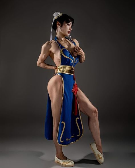 Zippy Psycho (@ZippyPsycho) / X Cosplay Chun Li, Yuan Herong, Chun Li Cosplay, Street Fighter Cosplay, Workout Pics, Chun Li Street Fighter, Martial Arts Women, Female Character Inspiration, Cosplay Diy