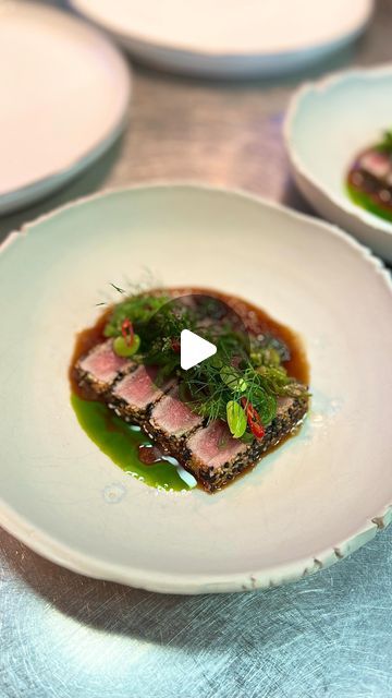 187K views · 16K likes | David Batala | Private Chef on Instagram: "Sesame crusted tuna tataki, wakame salad, coriander & ginger ponzu 🍣  Ginger ponzu sauce recipe: 3tbs reduced salt soy sauce  2tbs tsuyu sweet dashi concentrate  2tbs mirin 2tbs fresh ginger juice  1tbs lime or yuzu juice  1tbs roasted sesame oil  3g katsuobushi  small piece of dried kombu   Just simply combine all ingredients together, leave to marinate for couple of hours, pass and add freshly chopped spring onion at the end, right before serving!  #ponzu #ponzusauce #tuna #tataki #tunatataki #coriander #ginger #lime #sesameoil #privatedining #privatedinner #personalchef #ukchef #chefsofinstagram #privatechef #privatecheflife" Fish Plating, Ponzu Sauce Recipe, Wakame Salad, Sesame Crusted Tuna, Ponzu Sauce, Tuna Tataki, Gourmet Food Plating, Recipes Fish, Ginger Juice