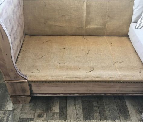 For months I searched for a non-typical daybed that I could use as a sofa in my master bedroom. I knew I wanted something that I could transform into a deconstructed look without it costing an arm and a leg. My search came to a halt when I came across this daybed. Couch Bedroom Ideas, Daybed Makeover, Daybed Diy, Daybed Couch, Chalk Paint Chairs, Pottery Barn Halloween, Redoing Furniture, Diy Daybed, Couch Bedroom