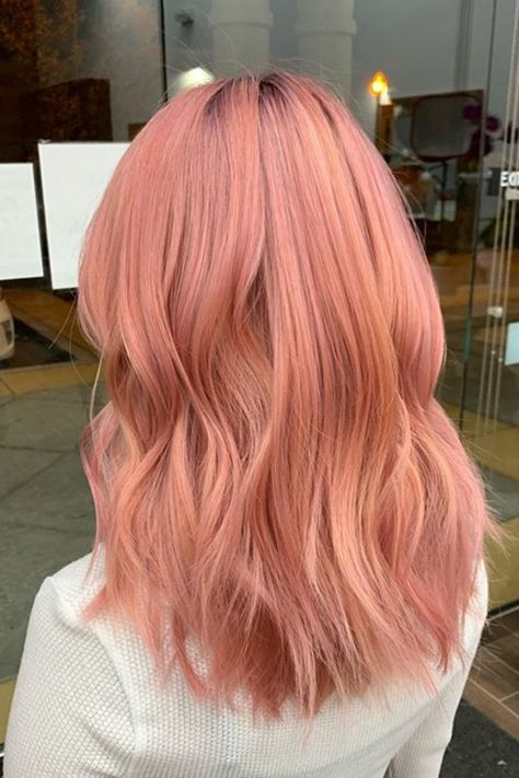 Pinky Peach Hair, Coral Pink Hair Color, Peach Pink Hair Color, Honey Pink Hair, Rusty Pink Hair, Medium Length Pink Hair, Pink Medium Hair, Salmon Hair Color, Shoulder Length Pink Hair