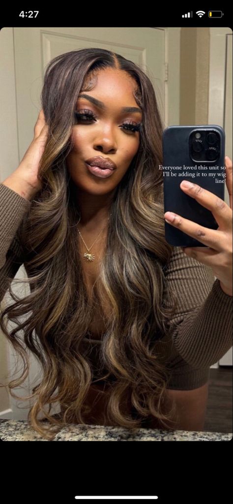 Brown Blonde Sew In, Chocolate Hair Blonde Highlights, Honey Brown Weave Black Women, Bayalage Blonde Black Women, Balayage For Dark Brown Hair Black Women, Quick Weave Brown Highlights, Hair Colours Black Women, Highlighted Hair Black Women, Brown Ombre Wigs For Black Women