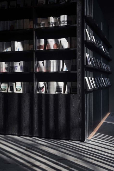 Gallery of OWSPACE book store in Aranya / B.l.U.E. Architecture Studio - 19 Book Store Design, Library Minimalist, Dark Books, Spatial Design, Architecture Studio, The Hustle, Light Architecture, Book Store, City Life