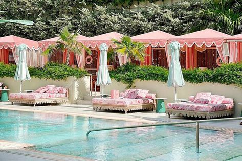 Strawberry Moon Pool at The Goodtime Hotel Day Pass | ResortPass Miami Pool Aesthetic, Miami Swim Week 2022, Strawberry Moon Miami, Miami Trip Itinerary, Cabana Poolside, Brunch Miami, Goodtime Hotel, Art Deco Pool, Miami Pool