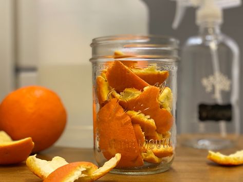 DIY Orange Peel Vinegar Cleaner • The Crunchy Ginger Orange Peel Cleaner, Orange Peel Vinegar, How To Make Vinegar, Vinegar Cleaner, How To Make Orange, Homemade Cleaning Solutions, Natural Cleaners, Diy Cleaners, Natural Care