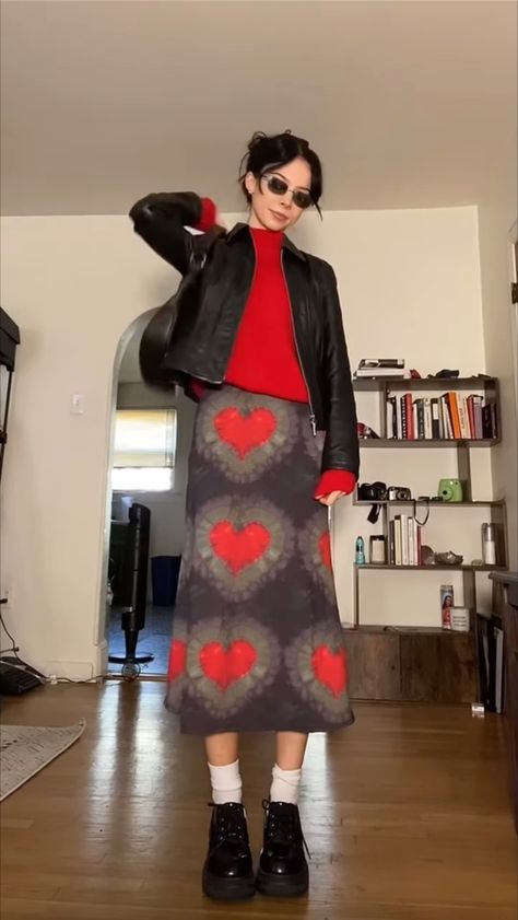 maxi skirt, midi skirt, leather jacket, red sweater, red turtleneck, turtleneck, leather jacket Midi Skirt 90s Outfit, Red Indie Outfit, Red Skirt Winter Outfit, Short Skirt With Stockings Outfit, Red Outfit Color Combinations, Vintage Layered Outfits, Red Black Outfit Ideas, Aesthetic Winter Outfits Vintage, Indie Office Outfit