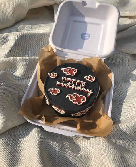 Naruto Cake, Birthday Cake For Boyfriend, Naruto Birthday, Cake For Boyfriend, Artist Cake, 13 Birthday Cake, Anime Cake, Tiny Cakes, Custom Birthday Cakes