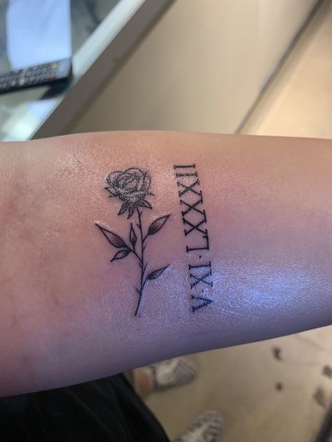 Tattoos With Roman Numerals, A Rose Tattoo, Font Tato, Roman Numeral Tattoos, Date Tattoos, Ring Finger Tattoos, 4 Tattoo, Forearm Tattoo Women, Wrist Tattoos For Women