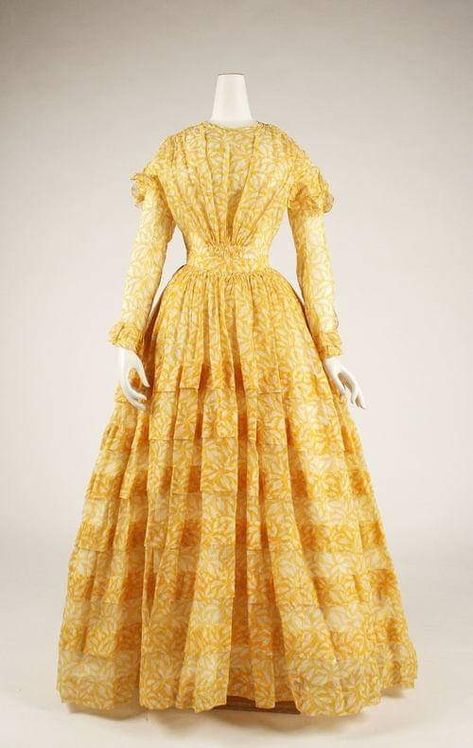 1840s Dress, 1840s Fashion, Victorian Dresses, Victorian England, 19th Century Clothing, 1800s Fashion, Vintage Closet, 19th Century Fashion, Century Clothing