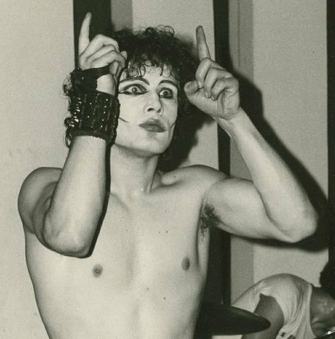 Adam And The Ants, Dandy Highwayman, Poster Punk, Adam Ant, Pictures Of People, Instagram Live, Prince Charming, Dandy, On Stage