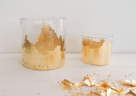 Easy to Make Gold Leaf DIY Candle Holder - Semigloss Design Easy Diy Candle Holders, Creative Candle Holders, Diy Candle Holder, Strong Scented Candles, Diy Candles Easy, Leaf Candle Holder, Diy Tumblr, Candle Diy, Gold Leafing