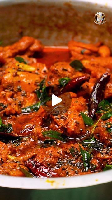 Amtul Faheem | Ammi Ke Khane on Instagram: "Shadi Wala Achari Chicken Hyderabadi Style (Re-Post) #ammikekhane #acharichicken  Achari Chicken Ingredients Chicken : 1.8 Kg Vinegar : 2 tbsp Red Chilli : 1 tsp Kashmiri Red Chilli : 1 tbsp Ginger Garlic Paste : 1 tbsp Turmeric : 1/2 tsp Salt : To Taste Green Chilli Paste : 1 tbsp Mustard Sauce : 1 tbsp Red Chilli Sauce : 1 tbsp Green Chilli Sauce : 1 tbsp Soy Sauce : 1 tbsp Chat Masala Powder : 1 tbsp Coriander : 2 tbsp Nigella Seeds : 1/2 tsp (Kalonji) Fenugreek Seeds : 1/2 tsp Dry Red Chilli : 4-5 Pieces Black Pepper : 1/2 tsp Garam Masala Powder : (Shazeera : 1/2 tsp, Cardamom : 3-4 Pieces, Clove : 3-4 Pieces, Cinnamon : 2 Pieces) Red Food Colouring Oil : 125 ml Water : 1 Glass Coriander Leaves Curry Leaves One Lemon Juice  (Tadka Ingredient Dry Chicken Recipes Indian, Chilli Chicken Recipe Indian, Achari Chicken Recipes, Garlic Chilli Chicken Curry, Chicken Kharai Recipes, Hyderabadi Chicken Curry, Achari Chicken, Green Chilli Sauce, Chilli Chicken Recipe