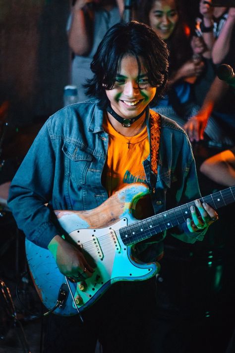 Blaster Silonga ❤️ Four Aesthetic, Blaster Silonga, Iv Of Spades, Queen Movie, Acoustic Guitar Photography, King Of Spades, Boy Bye, Playing The Guitar, Guitar Photography