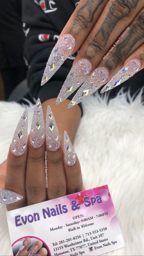 Pixie Diamond Nails, Pretty Nails Glitter, Play Piano, Nails Glitter, Diamond Nails, I Love Nails, Crystal Nails, Bling Nails, Nail Spa