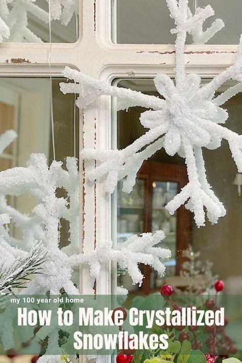 Welcome To Ten Days Of Christmas Crafting. Today We Are Making Handcrafted Crystal Snowflakes. Aren't they amazing? Snowy Decorations Diy, Borax Crystal Snowflakes, Snow Flake Decoration, Diy Snowflakes Decorations Outdoor, Snowflake Decorations Diy, Diy Snowflakes Decorations, January Crafts For Adults, Snowflake Garland Diy, Salt Crystal Snowflakes