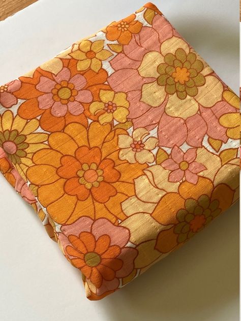 Organic Muslin Nursery Linens | Etsy 70s Nursery, Hippie Nursery, Mid Century Modern Nursery, Orange Nursery, Bedding Pink, Floral Crib Sheet, Baby Girl Nursery Ideas, Changing Pad Covers, Baby Muslin Swaddle