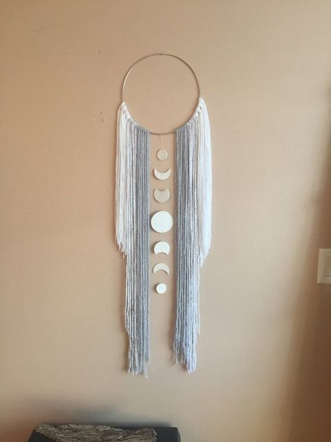 $40 · Atrapasueños Diy, Dreamcatcher Diy, Simpul Makrame, Yarn Wall Art, Macrame Wall Hanging Diy, Yarn Wall, Dekor Diy, Yarn Wall Hanging, Dream Catcher Diy