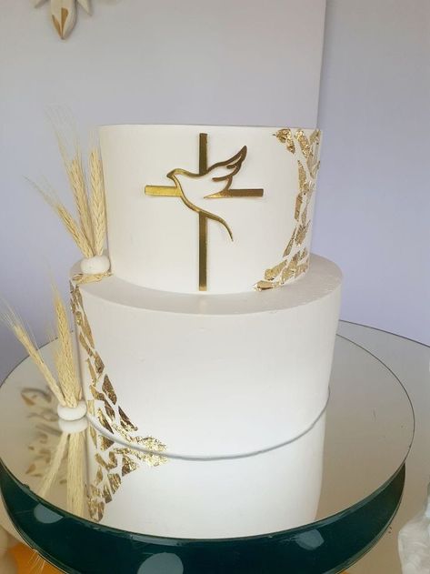 Dove Cakes, Torte Za Krizmu, Confirmation Cakes Catholic, Boys First Communion Cakes, Bautizo Cake, Baptism Desserts, Christian Cakes, Boy Communion Cake, Comunion Cake